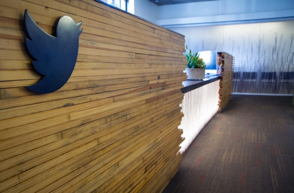 Twitter plans Dubai office